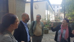 a dx Sigliende Friess