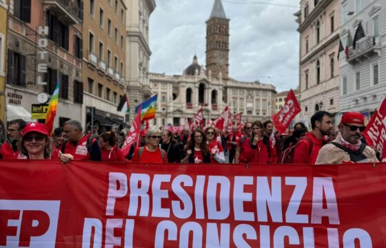 Ccnl Presidenza Consiglio Ministri, Fp Cgil: “non migliora condizioni di lavoro, non lo firmiamo”